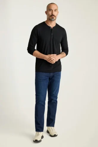Jetsetter Performance Long Sleeve Henley