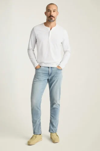 Jetsetter Performance Long Sleeve Henley