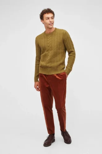 Merino Cable Crew Neck Sweater