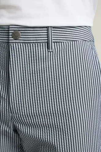 Performance Seersucker Golf Pant