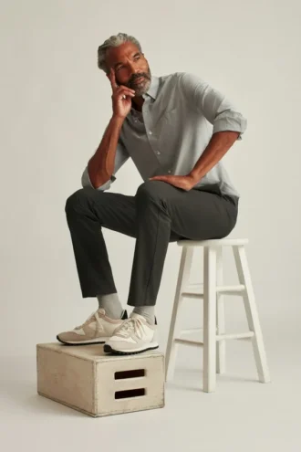 Stretch Washed Chino Pants: Tailored & Slim Fit Chinos