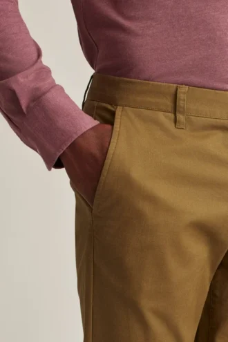 Stretch Washed Chino Pants: Tailored & Slim Fit Chinos