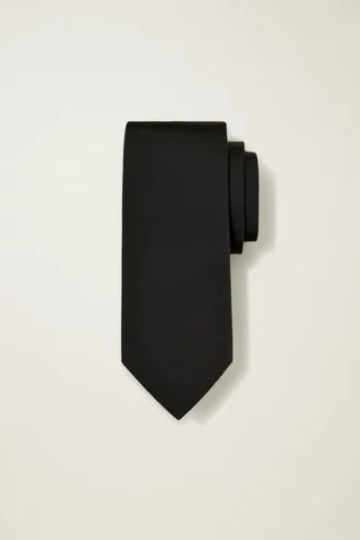 Tie Your Outfit Together with Bonobos Premium Silk Necktie